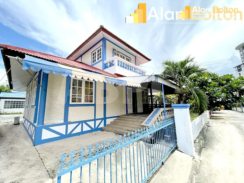 3 Bed 3 Bath in Naklua HR3045