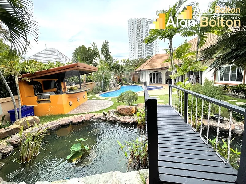3 Bed 5 Bath in Naklua HR3048 photo 12