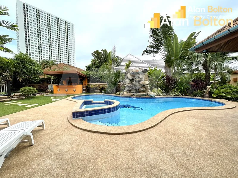 3 Bed 5 Bath in Naklua HR3048 photo 16