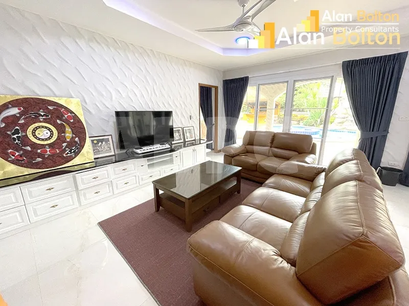 3 Bed 5 Bath in Naklua HR3048 photo 3