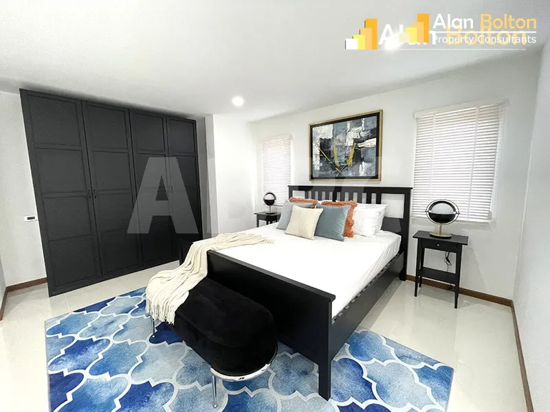 4 Bed 4 Bath Pool Villa in Jomtien photo 8