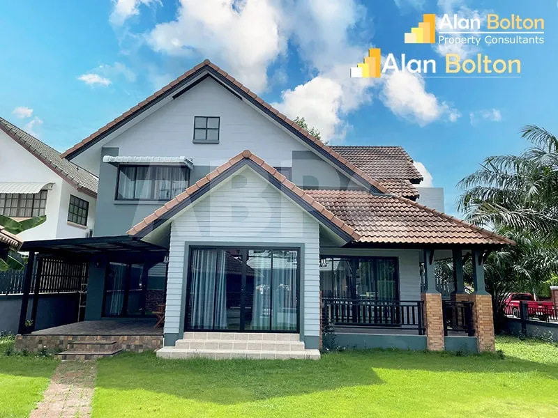 3 Bed 3 Bath in East Pattaya HR3053