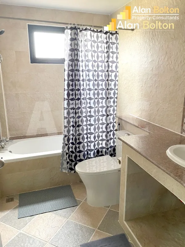 3 Bed 3 Bath in East Pattaya HR3053 photo 9