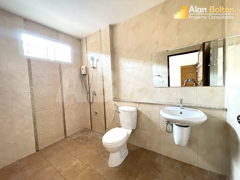4 Bed 5 Bath in East Pattaya HR3055 photo 7