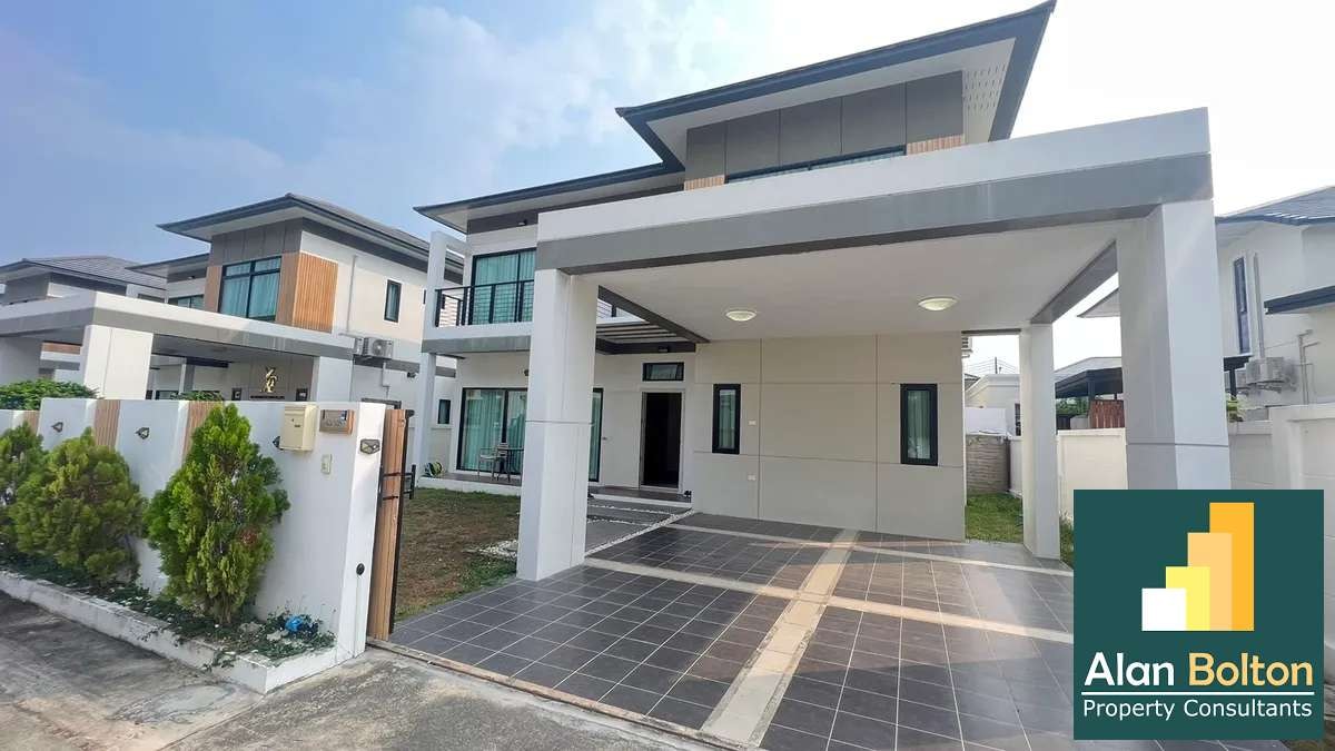 Beautiful 3 Bed House in Huay Yai For Rent