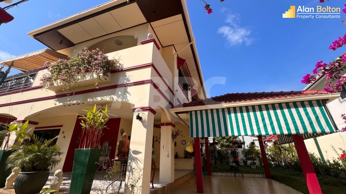 2 Bed 3 Bath in Jomtien HS2003 photo 3