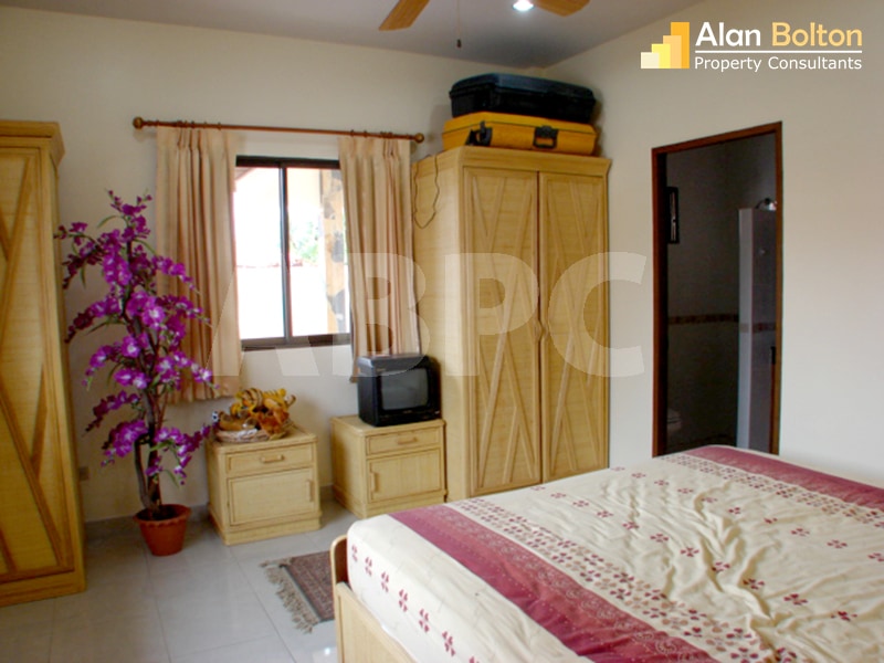 4 Bed 5 Bath in East Pattaya HS2117 photo 21