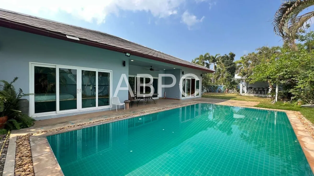 3 Bedrooms 3 Bathrooms in Huay Yai