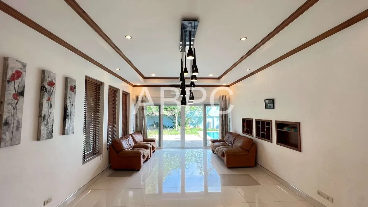 3 Bedrooms 3 Bathrooms in Huay Yai photo 4