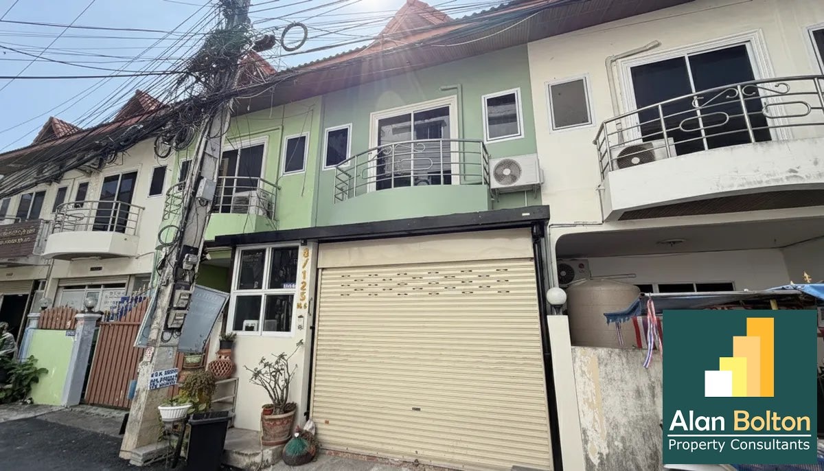 2 Bed 3 Bath Townhouse In North Pattaya