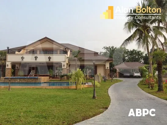 4 Bed 6 Bath in East Pattaya for 39,500,000 THB HS4214