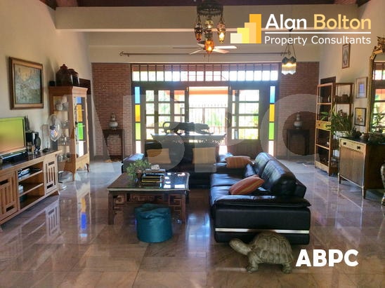 4 Bed 5 Bath Pool Villa in Huay Yai HS4283 photo 4