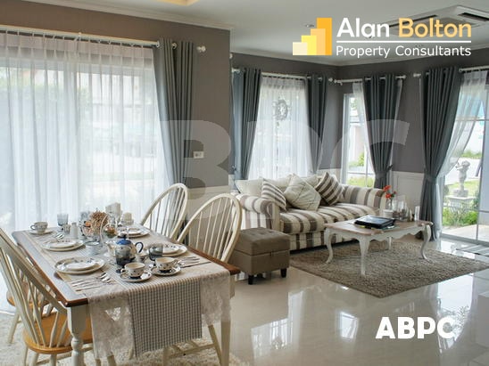 4 Bed 3 Bath in East Pattaya HS4335 photo 3