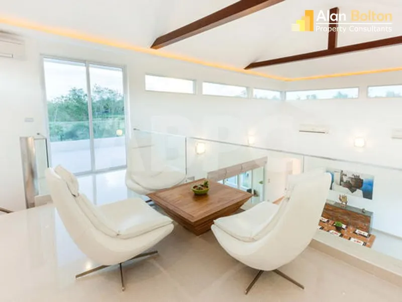 Stunning 3 Bed Villa For Rent for 140,000 baht monthly photo 7