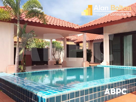 3 Bed 3 Bath Pool Villa In Na Jomtien photo 2