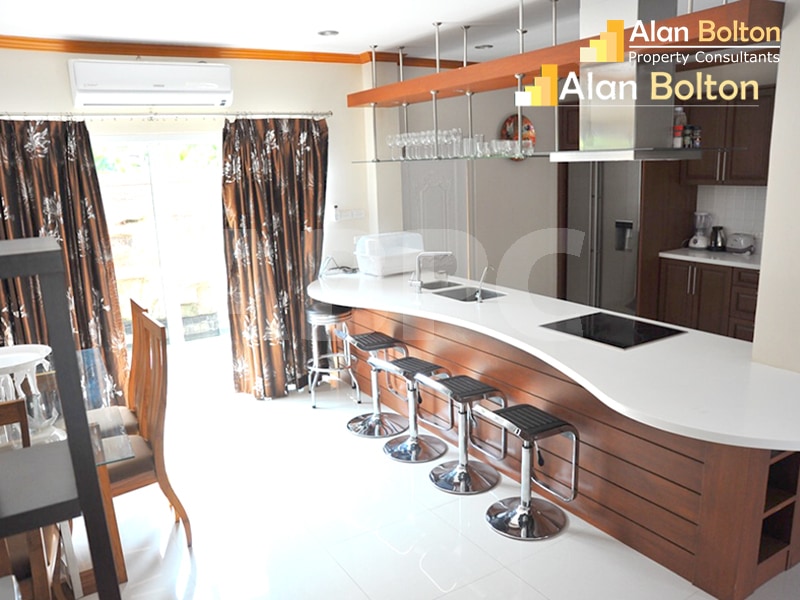 4 Bed - 4 Bath Pool Villa in Huay Yai photo 12