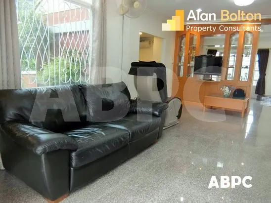 4 Bedrooms House in Central Park 3 For Rent photo 3