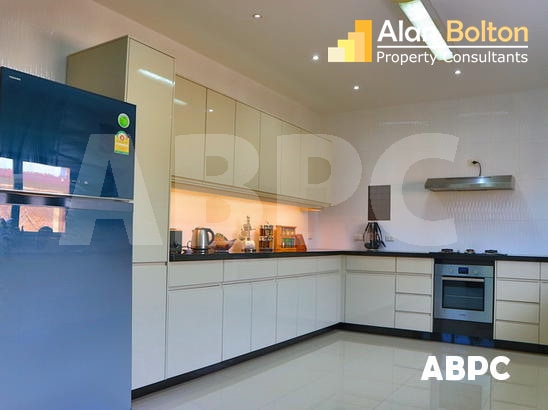 4 Bedroom Pool Villa in Miami Villas For Sale photo 5