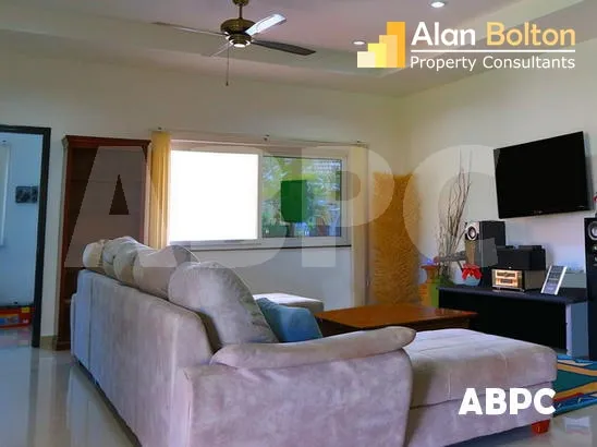 4 Bedroom Pool Villa in Miami Villas For Sale photo 3