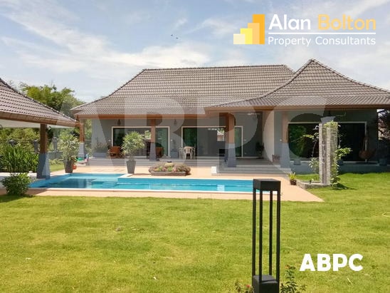 2 Bed 2 Bath in Huay Yai HS5139