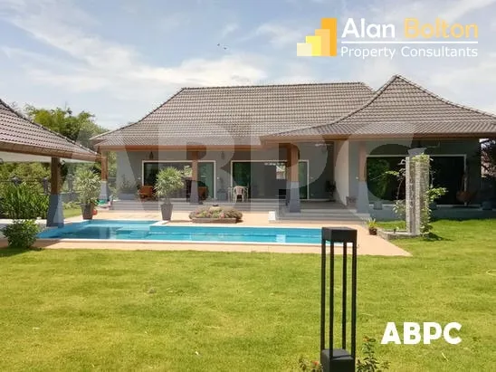 2 Bed 2 Bath in Huay Yai HS5139