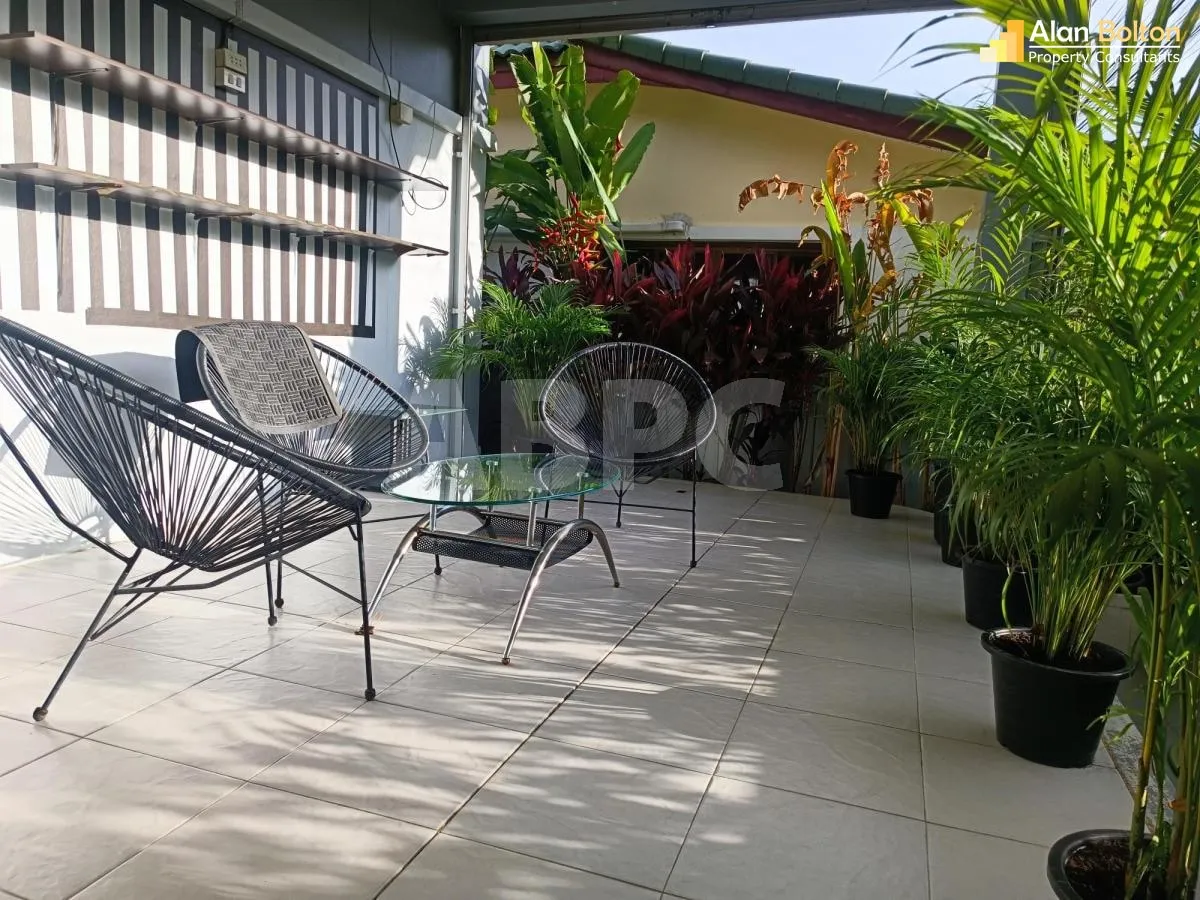 Big Garden 3 Bed 2 Bath House Near Lake MapPhrachan photo 6