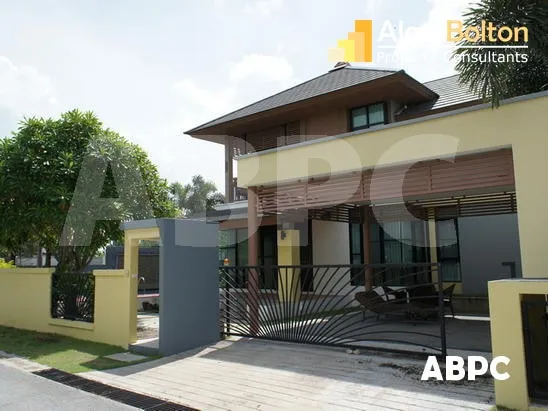 4 Bed 4 Bath in East Pattaya HS5184