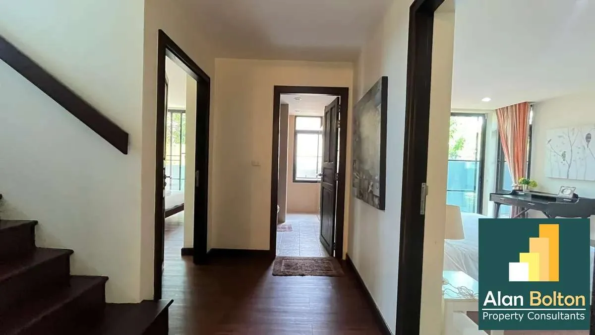 Newly Renovated 4 Bed Pool Villa in East Pattaya - The Village At Horseshoe Point photo 18