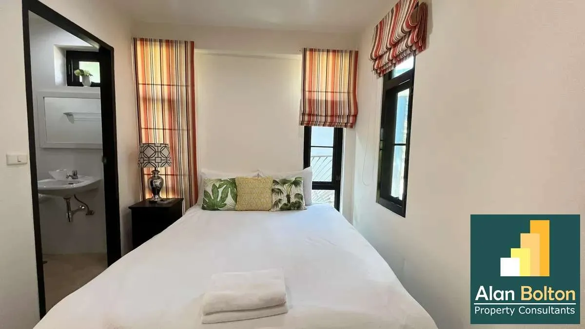 Newly Renovated 4 Bed Pool Villa in East Pattaya - The Village At Horseshoe Point photo 4