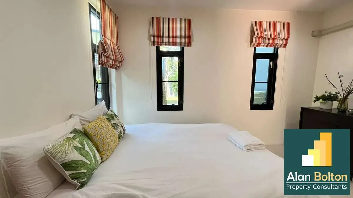 Newly Renovated 4 Bed Pool Villa in East Pattaya - The Village At Horseshoe Point photo 6