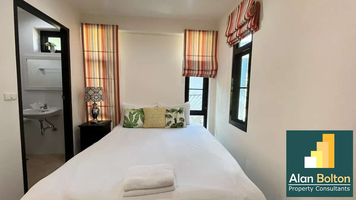 Newly Renovated 4 Bed Pool Villa in East Pattaya - The Village At Horseshoe Point photo 5