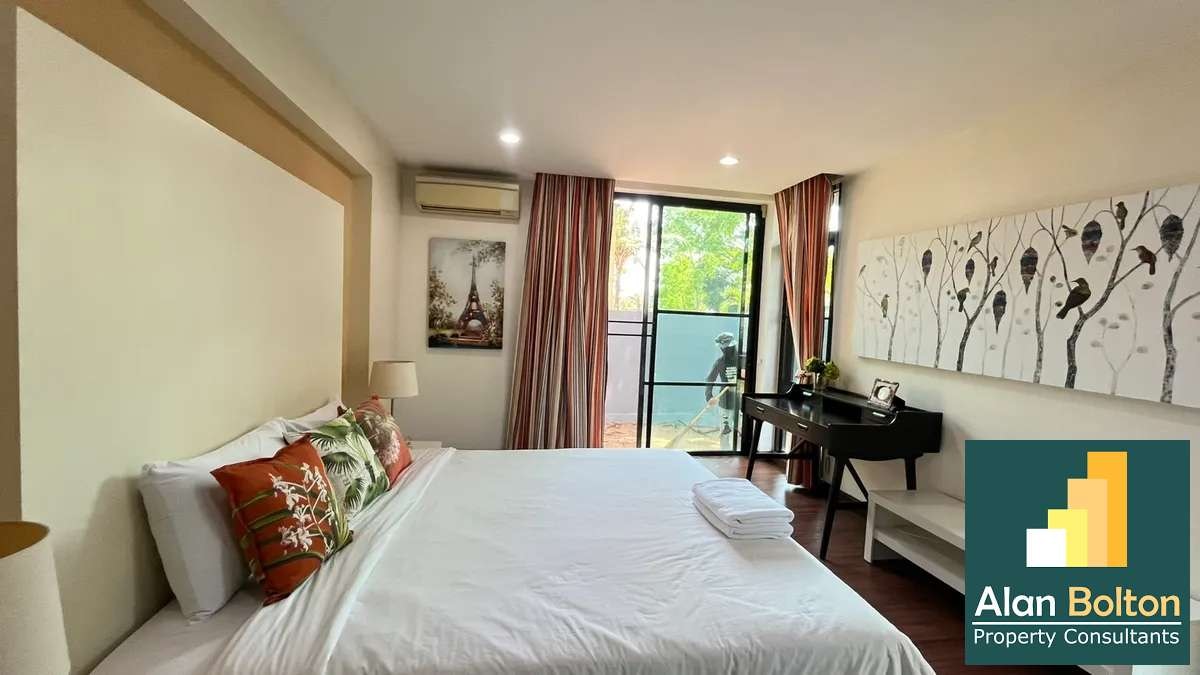 Newly Renovated 4 Bed Pool Villa in East Pattaya - The Village At Horseshoe Point photo 6