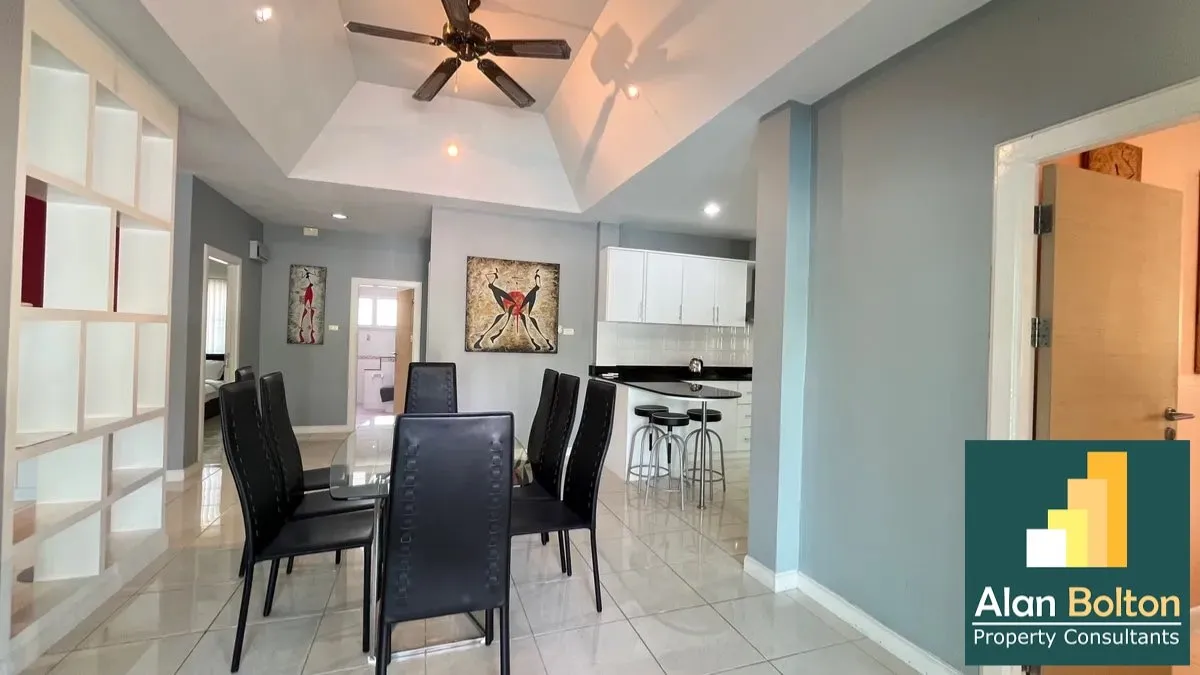 Pool villa 4 Bedrooms 4 Bathrooms in East Pattaya photo 11