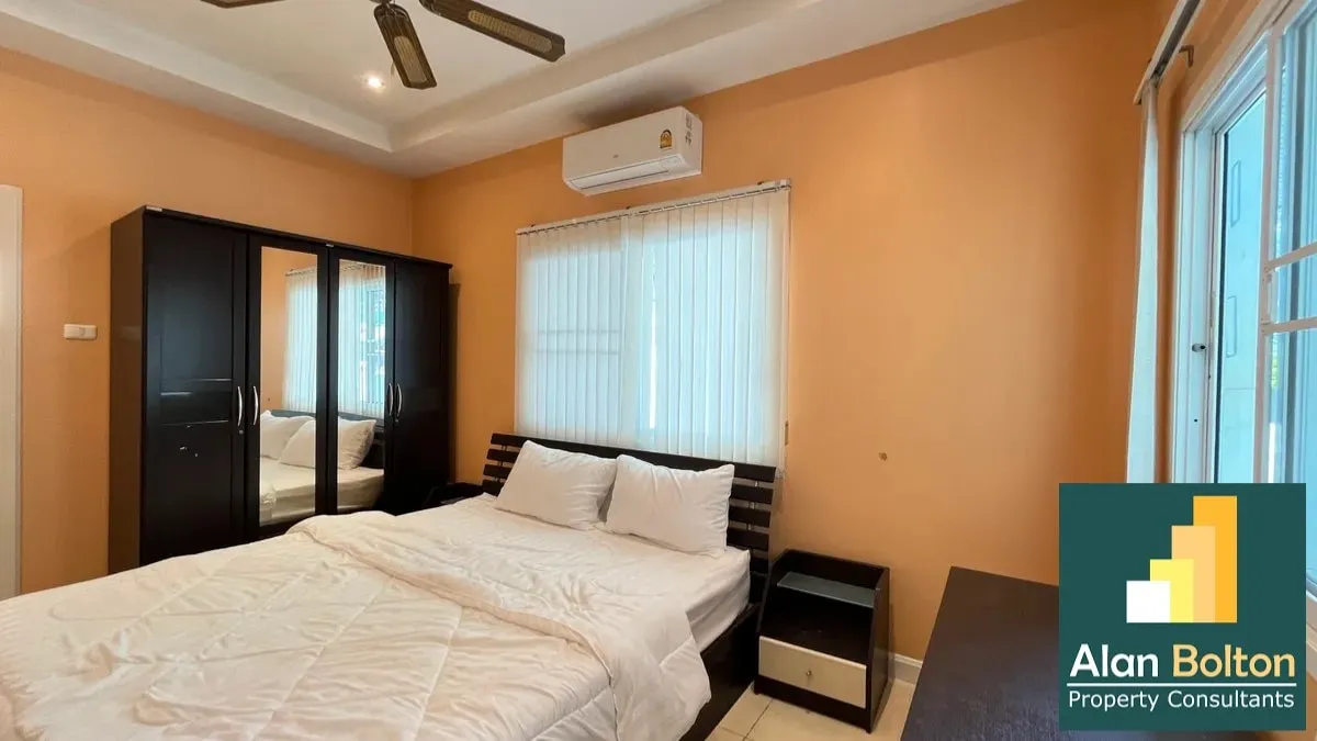 Pool villa 4 Bedrooms 4 Bathrooms in East Pattaya photo 22