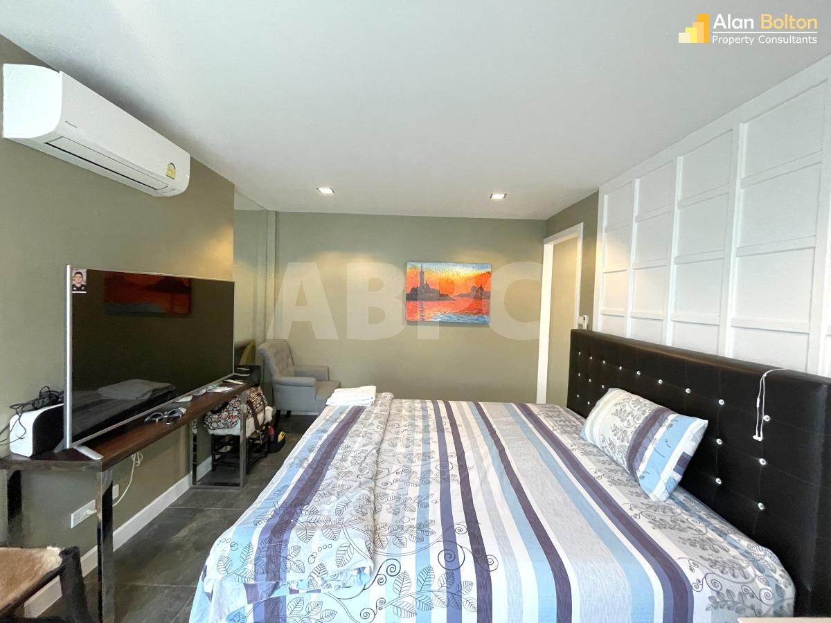 3 Bed 4 Bath in East Pattaya HS5267 photo 6