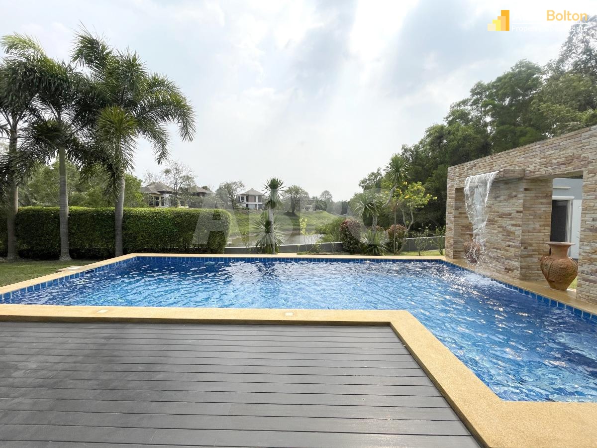 3 Bed 4 Bath in East Pattaya HS5267 photo 21