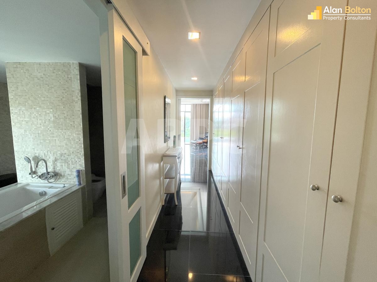3 Bed 4 Bath in East Pattaya HS5267 photo 16