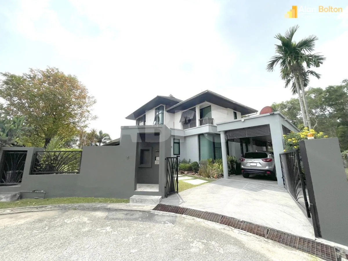 3 Bed 4 Bath in East Pattaya HS5267