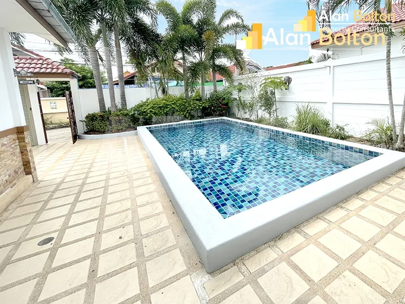 2 Bed Pool Villa in East Pattaya photo 11