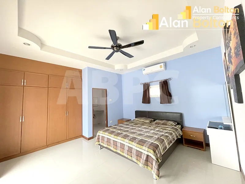 2 Bed Pool Villa in East Pattaya photo 6