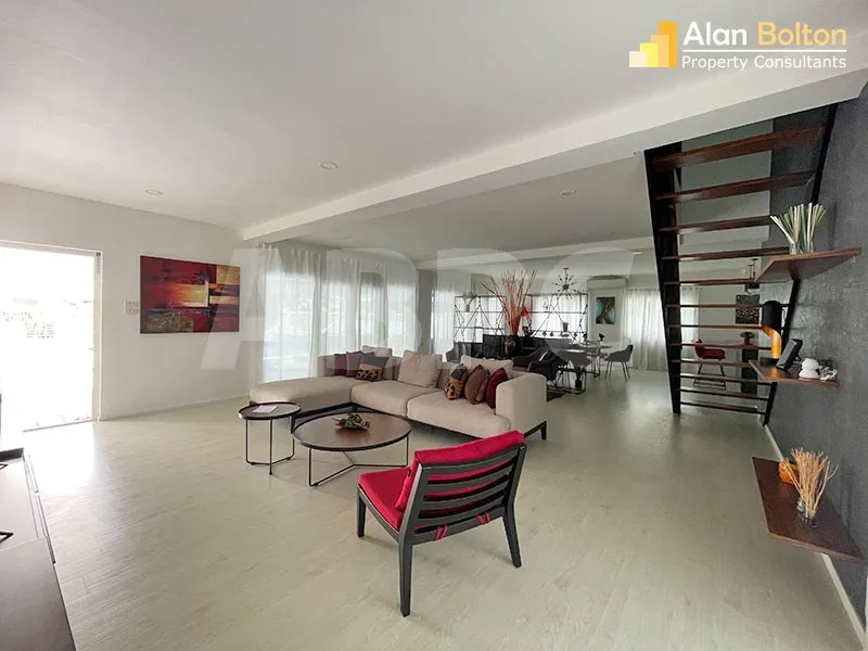 The Boltons - 3 Bed Pool Villa in East Pattaya photo 11