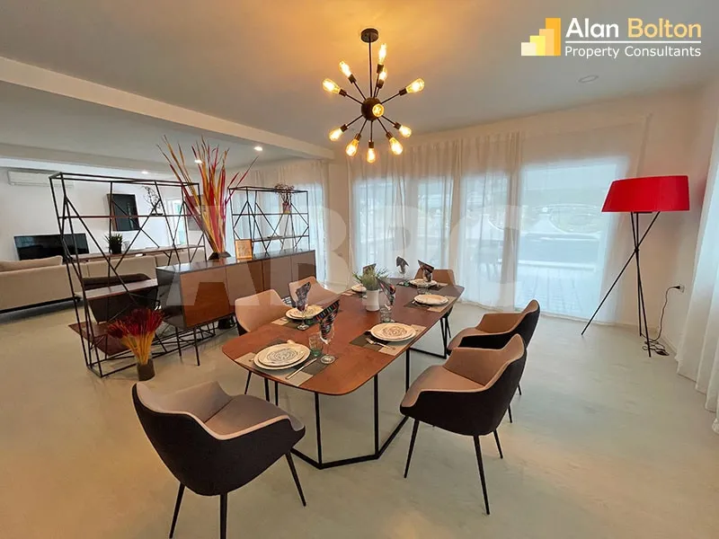 The Boltons - 3 Bed Pool Villa in East Pattaya photo 18