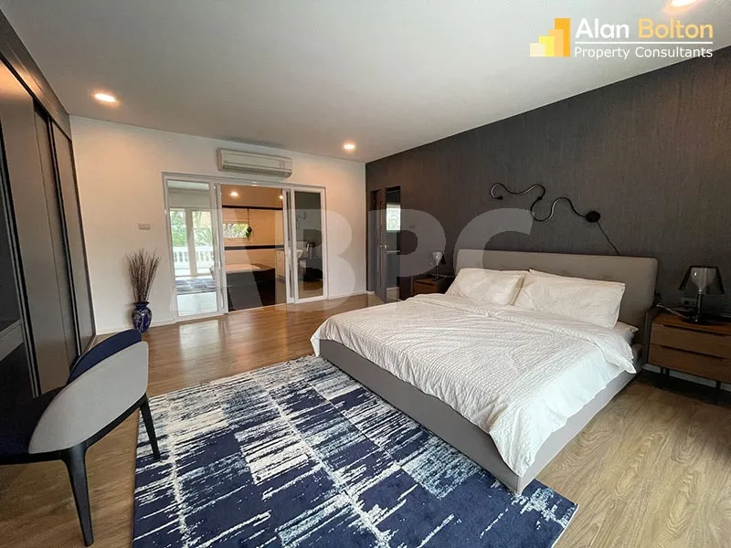 The Boltons - 3 Bed Pool Villa in East Pattaya photo 6