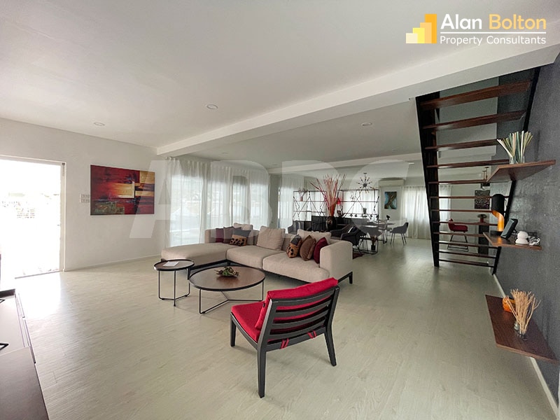 The Boltons - 3 Bed Pool Villa in East Pattaya photo 11
