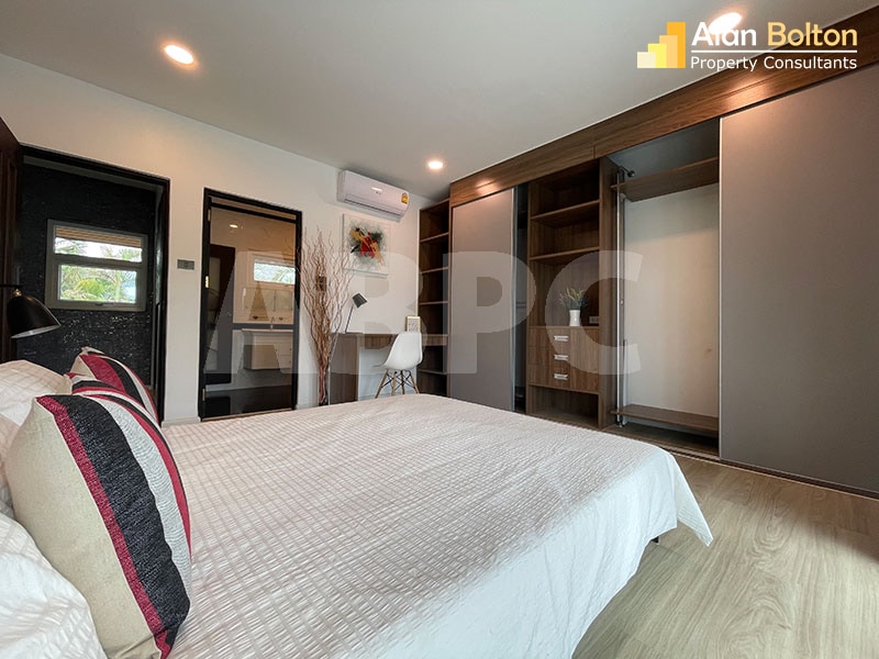 The Boltons - 3 Bed Pool Villa in East Pattaya photo 16