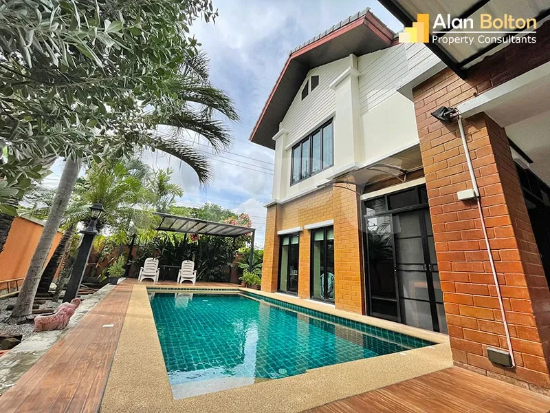 4 Bed 3 Bath Pool Villa in East Pattaya - Mantara Tropical Resort photo 2