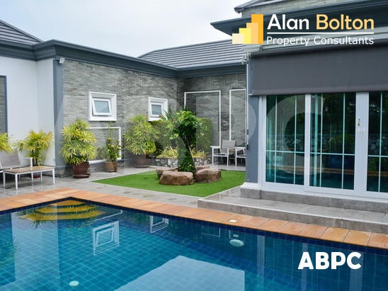 4 Bed 4 Bath in Huay Yai for 17,990,000 THB HS5326 photo 2