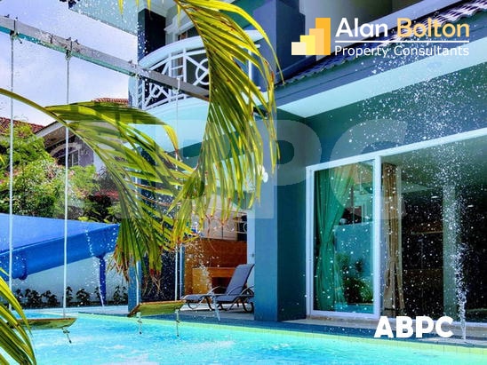 7 Bed 8 Bath Pool Villa in Jomtien