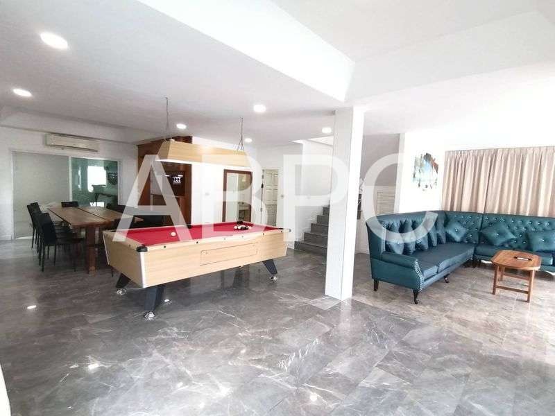 7 Bed 8 Bath Pool Villa in Jomtien photo 7