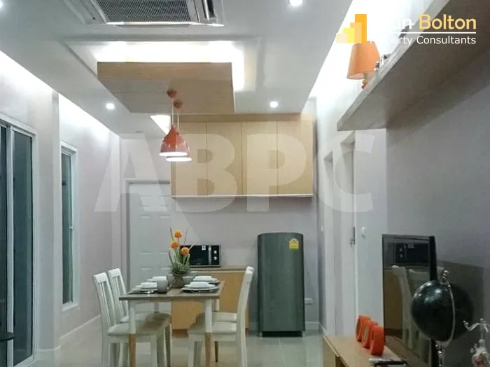 2 Bedroom House In East Pattaya - Baan Suk Siri photo 4
